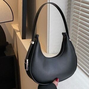 Minimalist Hobo Bag Lightweight Business Casual Fashion Hobo Bag Solid Color-New